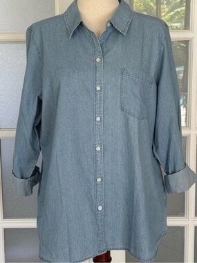 Croft & Barrow XL Chambray Button Down Shirt NWT